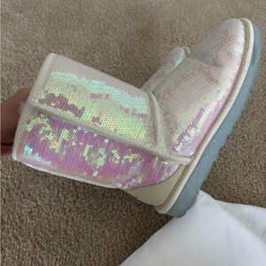 Pink/white Iridescent Sequin UGG Boots - Pink Pearl